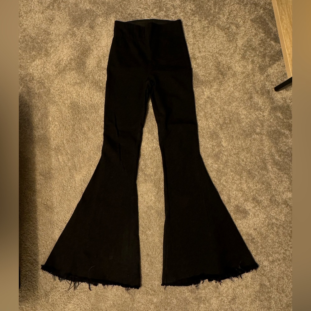 Show Me Your Mumu Flares (Berk Bells)